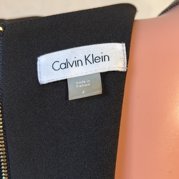 Calvin Klein dress - Picture 7 of 8